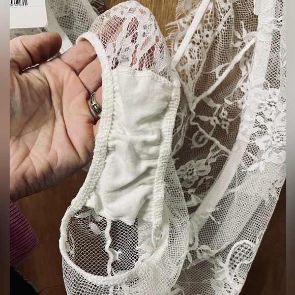 Be Wicked, Long Sleeve Lace Body Suit From Dujor Boutique NWT - Picture 9 of 16